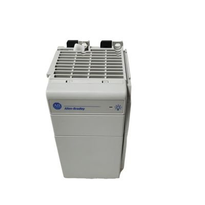 Módulo de controlo lógico PLC 1785-L80E